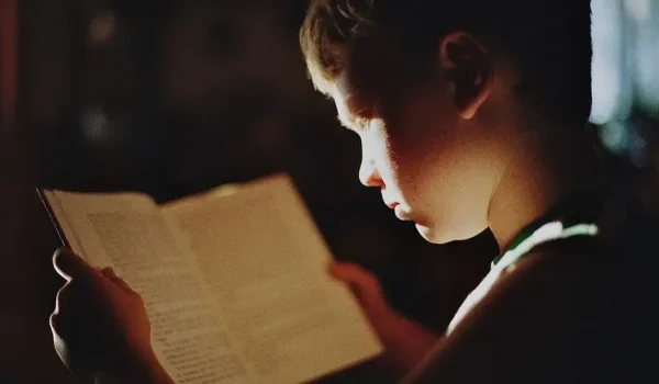 kelebihan dan kekurangan kurikulum merdeka