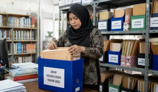 pengarsipan pustaka