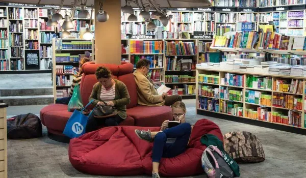 pentingnya-perpustakaan-dalam-meningkatkan-kualitas-masyarakat