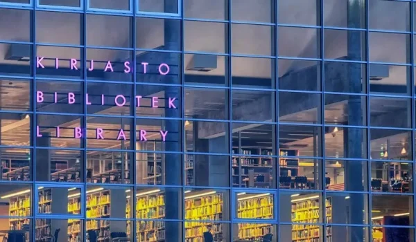 perpustakaan di jepang